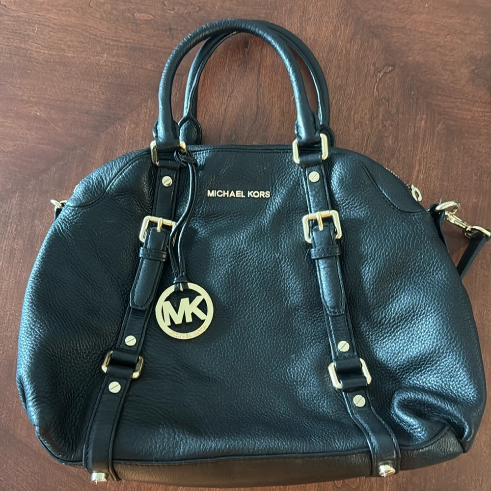 Michael Kors black leather purse
